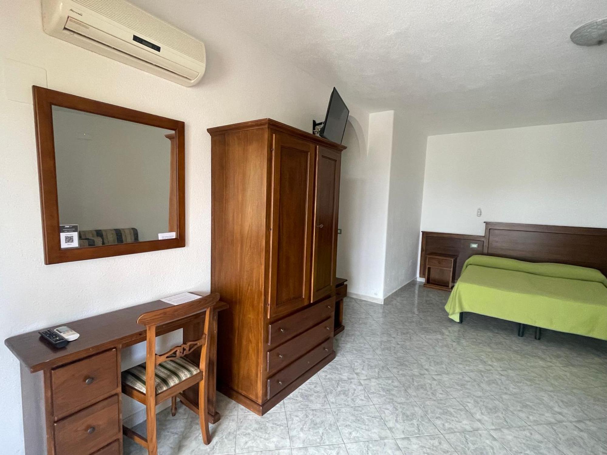 Residence Andrea A Mare Forio di Ischia Екстериор снимка