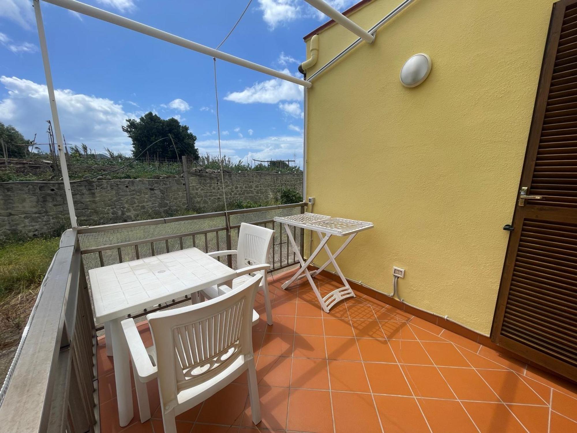 Residence Andrea A Mare Forio di Ischia Екстериор снимка