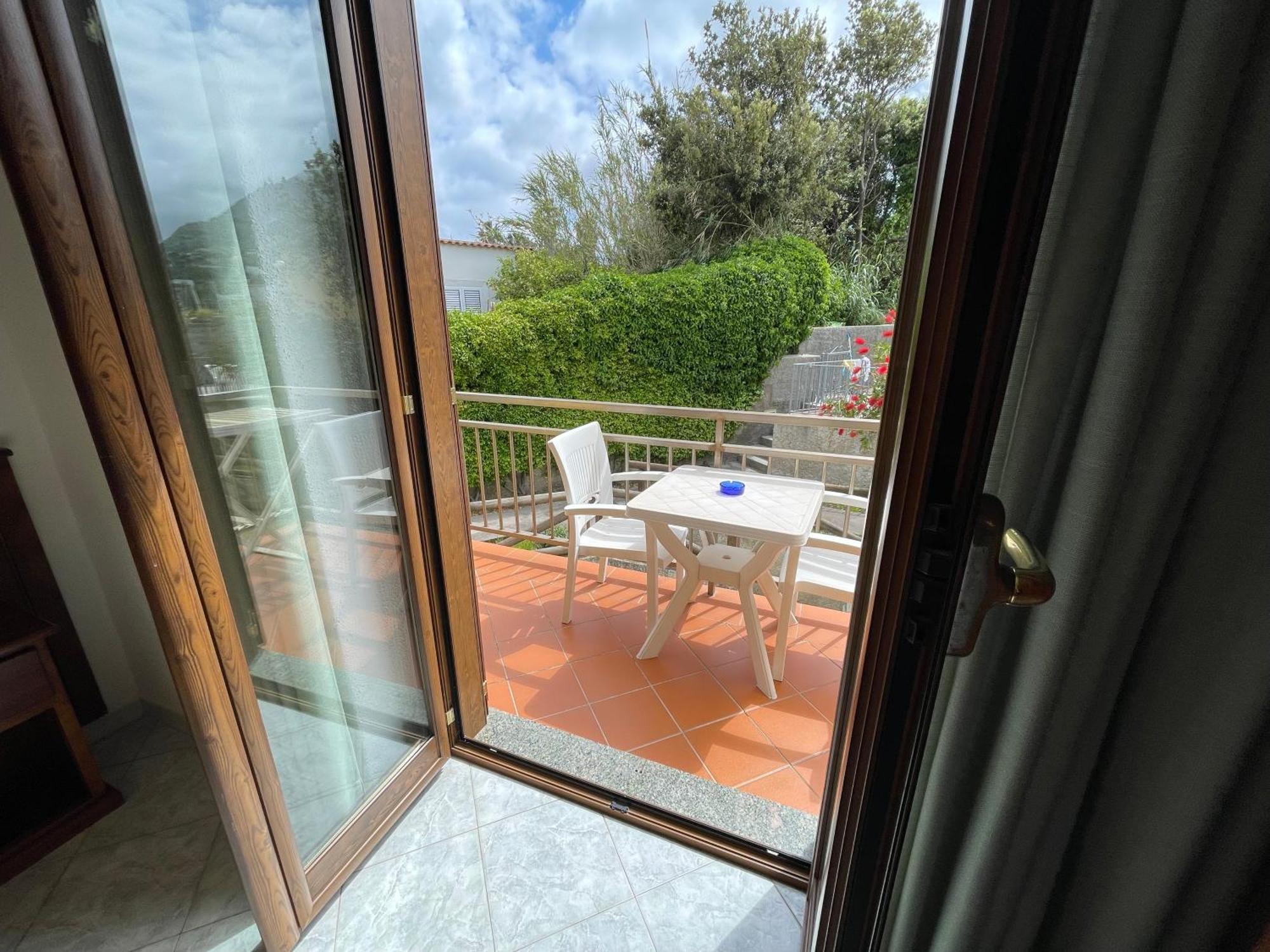 Residence Andrea A Mare Forio di Ischia Екстериор снимка
