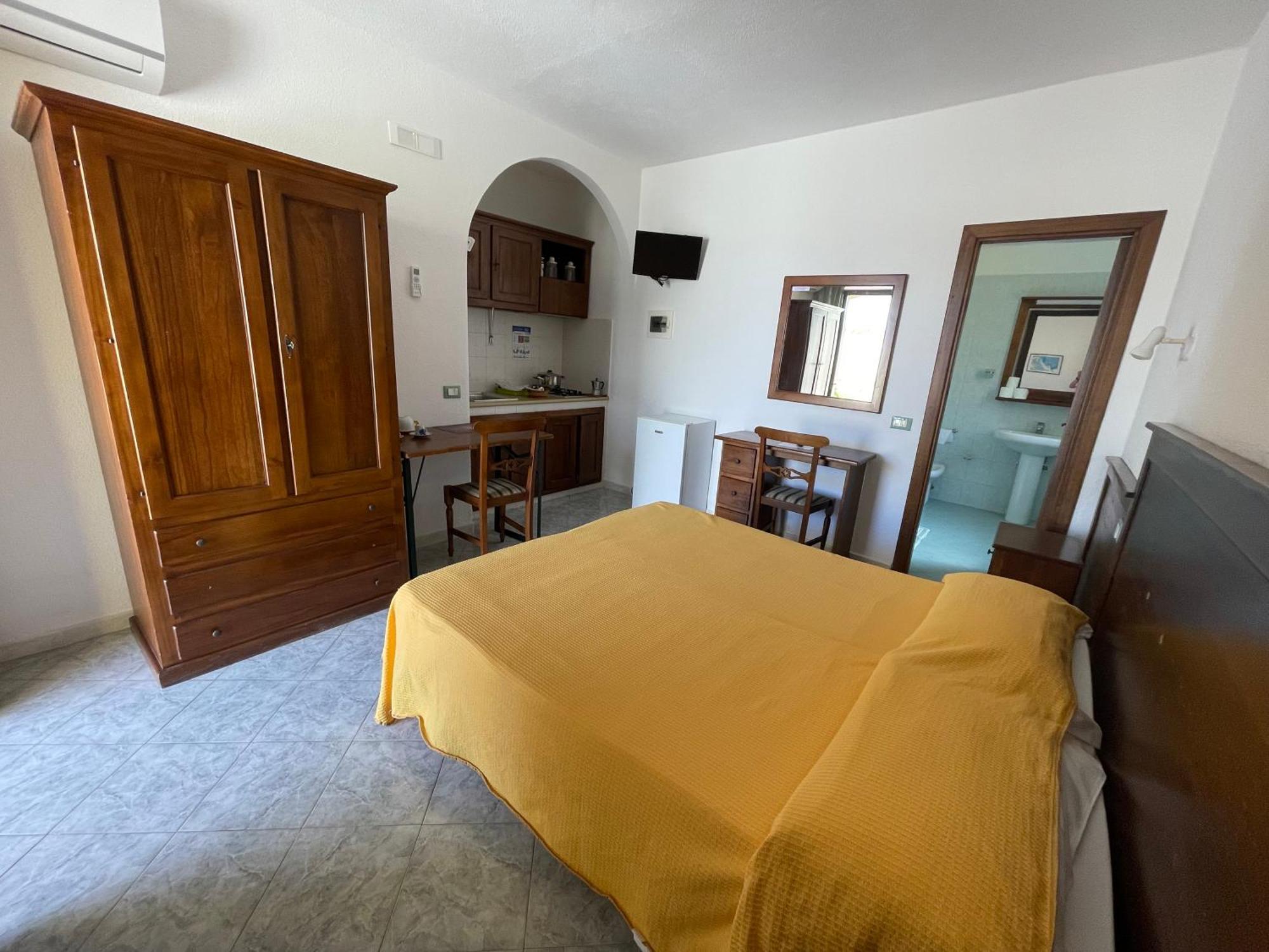 Residence Andrea A Mare Forio di Ischia Екстериор снимка